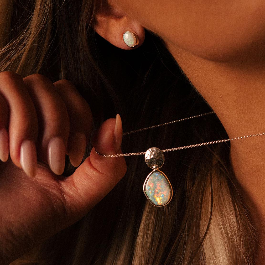 Opálové náušnice Shanara, bílé zlato