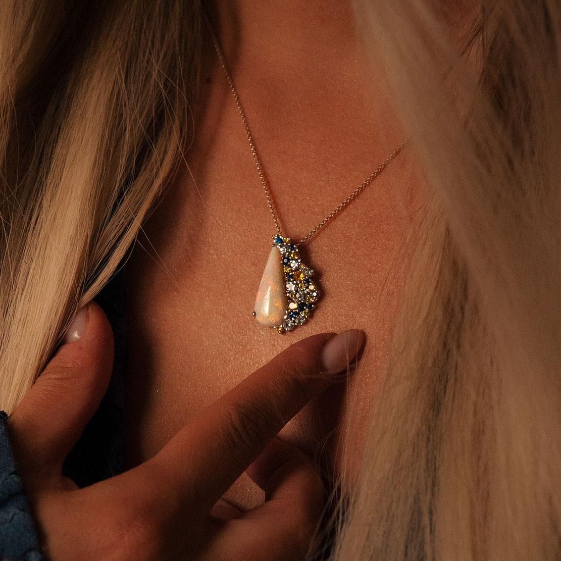 Drahokamový přívěsek Crystal Sea, bílé zlato